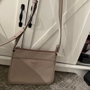 Run Around Medium Crossbody